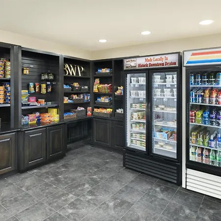 Best Western Premier Crown Chase Inn & Suites-2